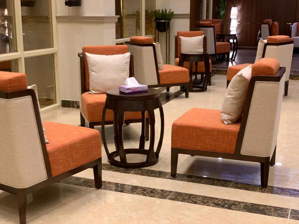 Business Tower Hotel Bisha Kültér fotó