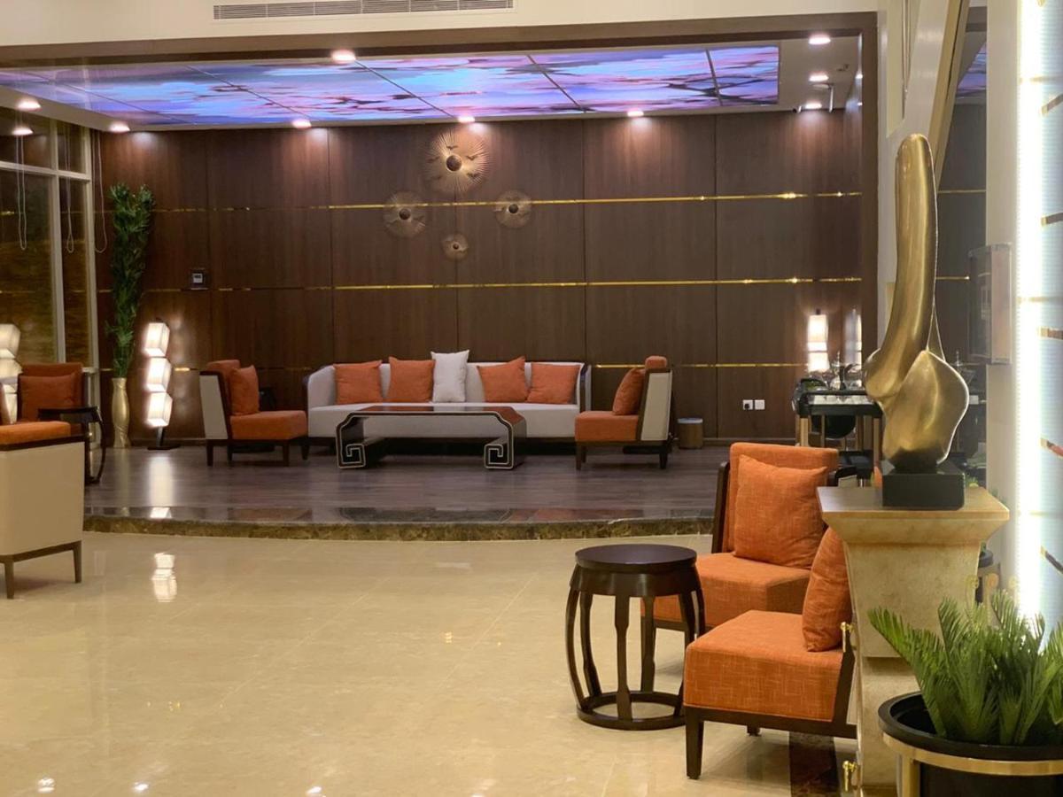 Business Tower Hotel Bisha Kültér fotó